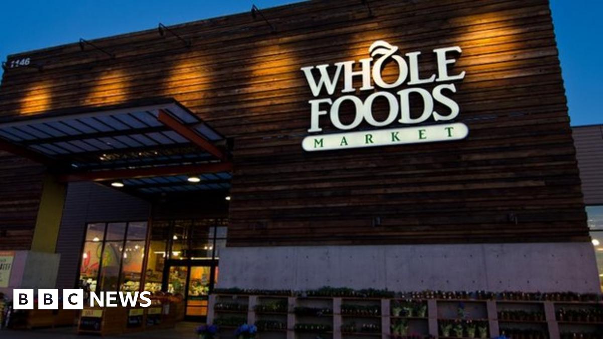 Whole Foods US grocery chain 'overcharged' customers BBC News(00)