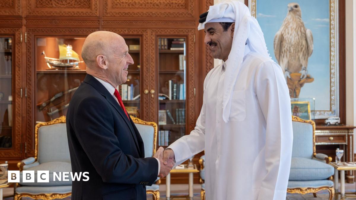 More UK troops to be sent to Middle East, defence secretary says