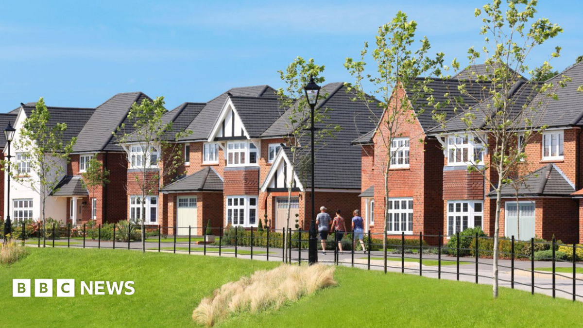 Differing views on plans for 800 homes in Telford