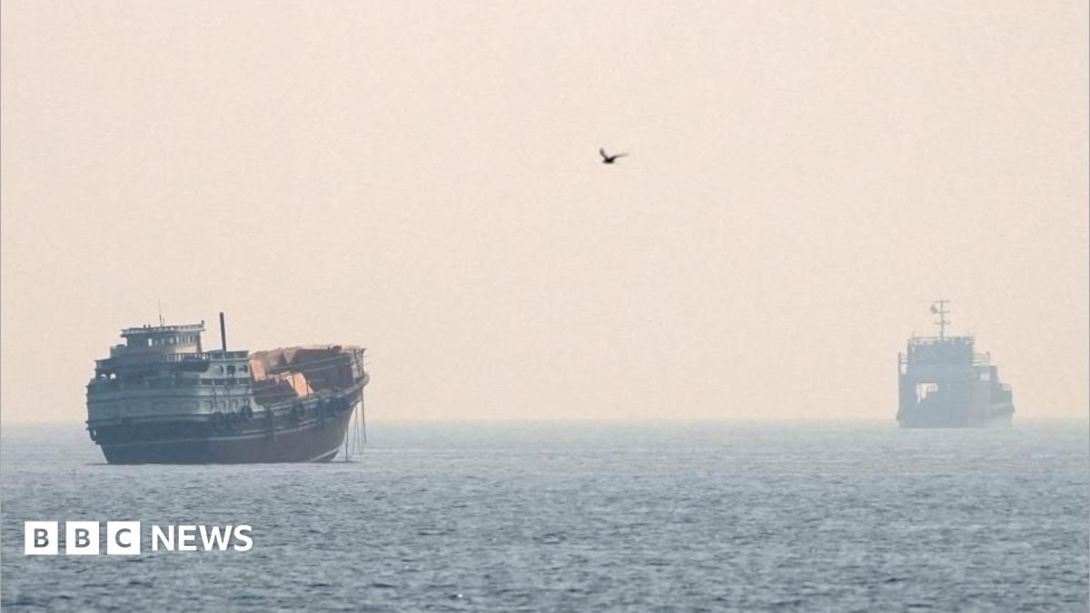 US launches new wave of strikes against Iran after vowing to 'hit them hard'