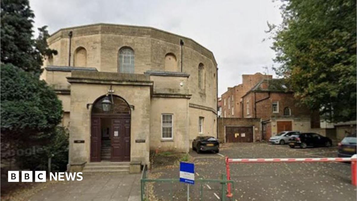 Gloucester carer 'concealed giving man wrong drugs before death'