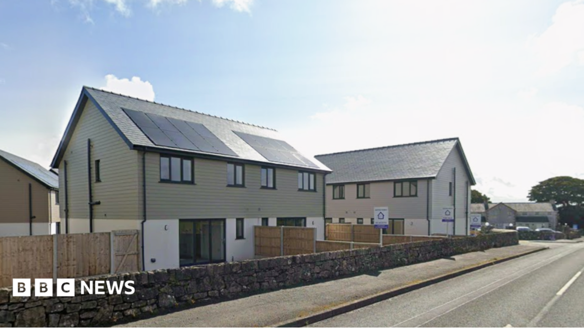 bbc.co.uk - Anna Lewis  - The Anglesey estate where only two houses have been sold