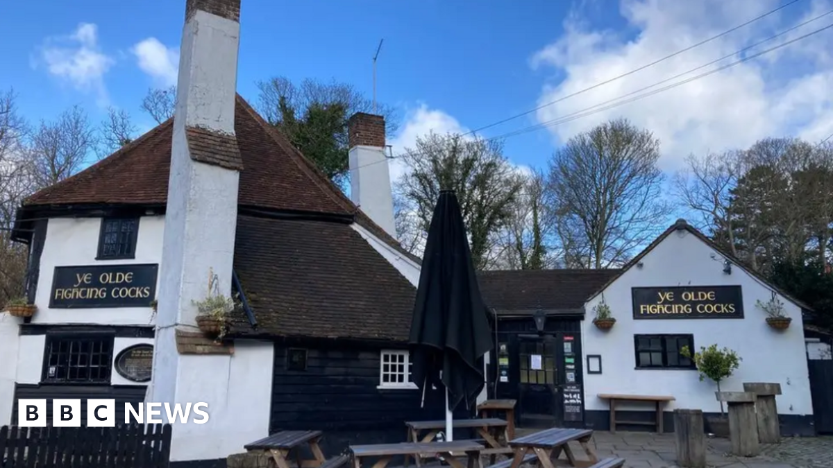 St Albans' pub exhibition shows industry's resilience