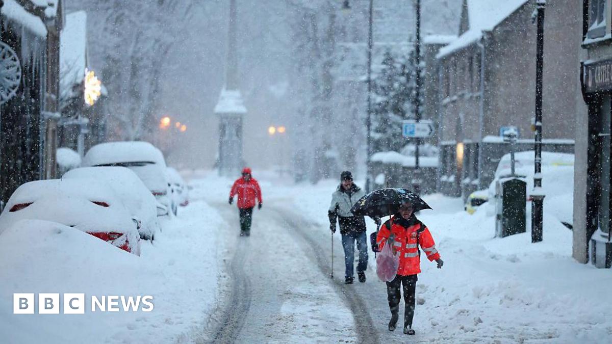 UK weather: Storm Goretti approaches UK as Met Office issues new snow and ...