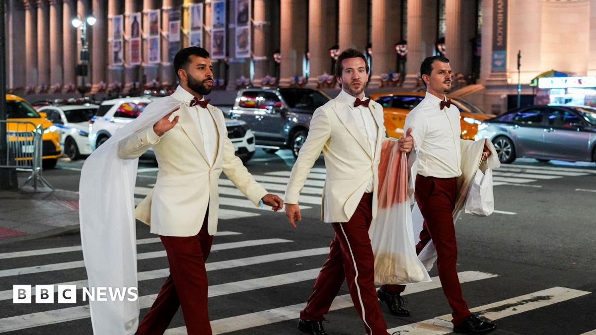 In pictures: Taylor Swift wedding fever heats up in New York