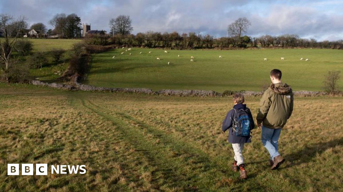 Deadline to record historic footpaths to be scrapped