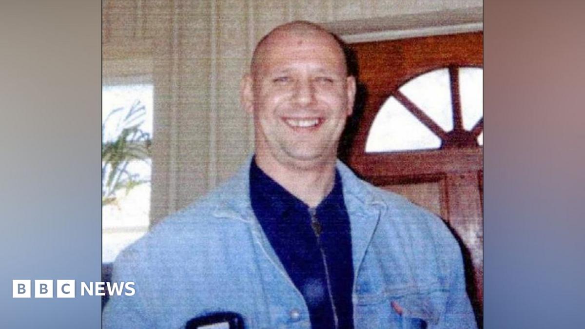 bbc.co.uk - Andrew Barton - Fresh appeal 21 years after Shipley dad's death in house fire