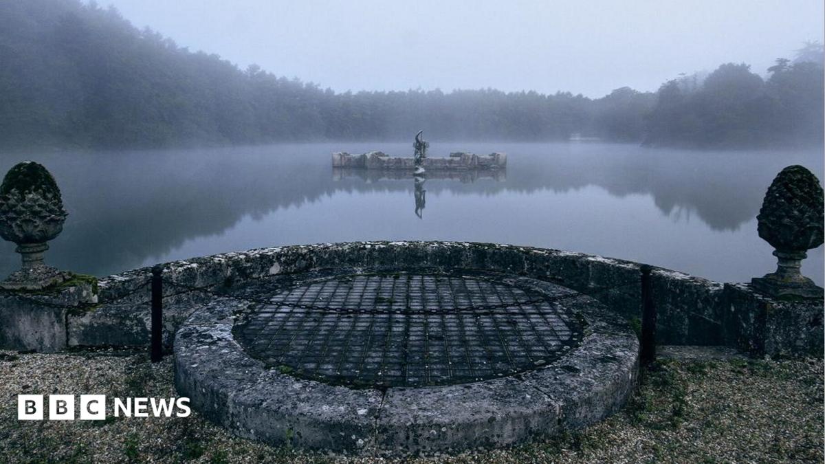 bbc.co.uk - Morgan Webb - Witley Park hidden party destination lies beneath Surrey lake