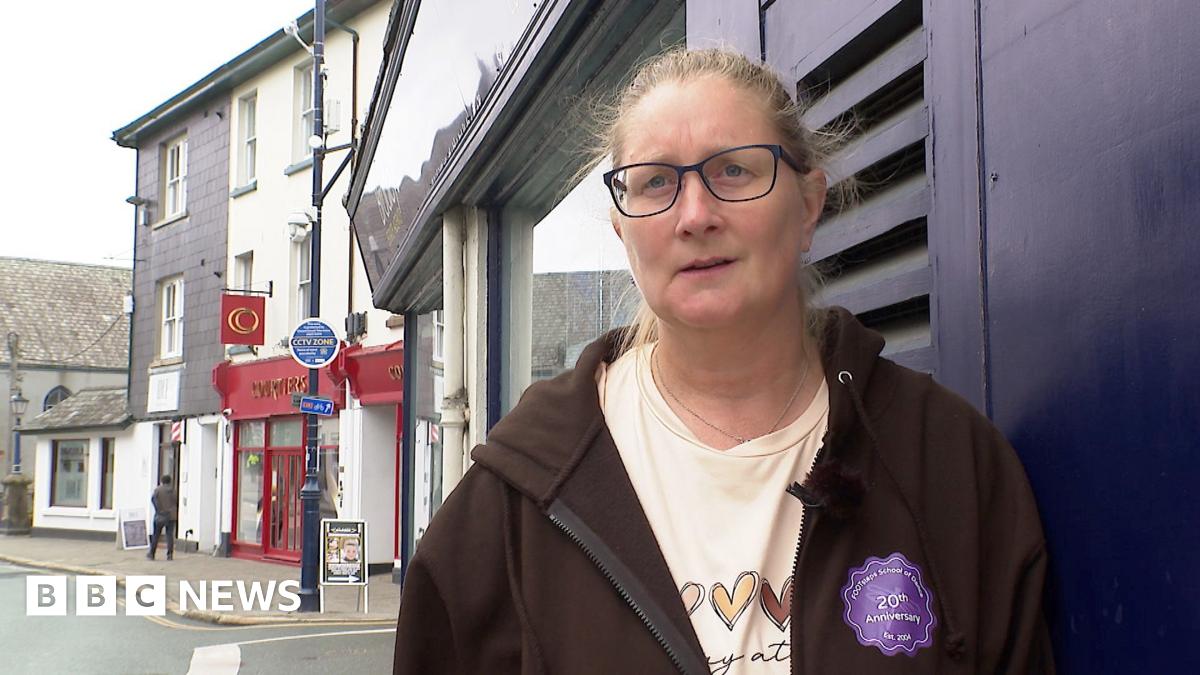 Devon foodbanks say families struggle to feed children in school ...