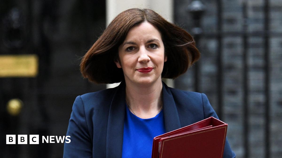 Bridget Phillipson defends lack of sex education age limits