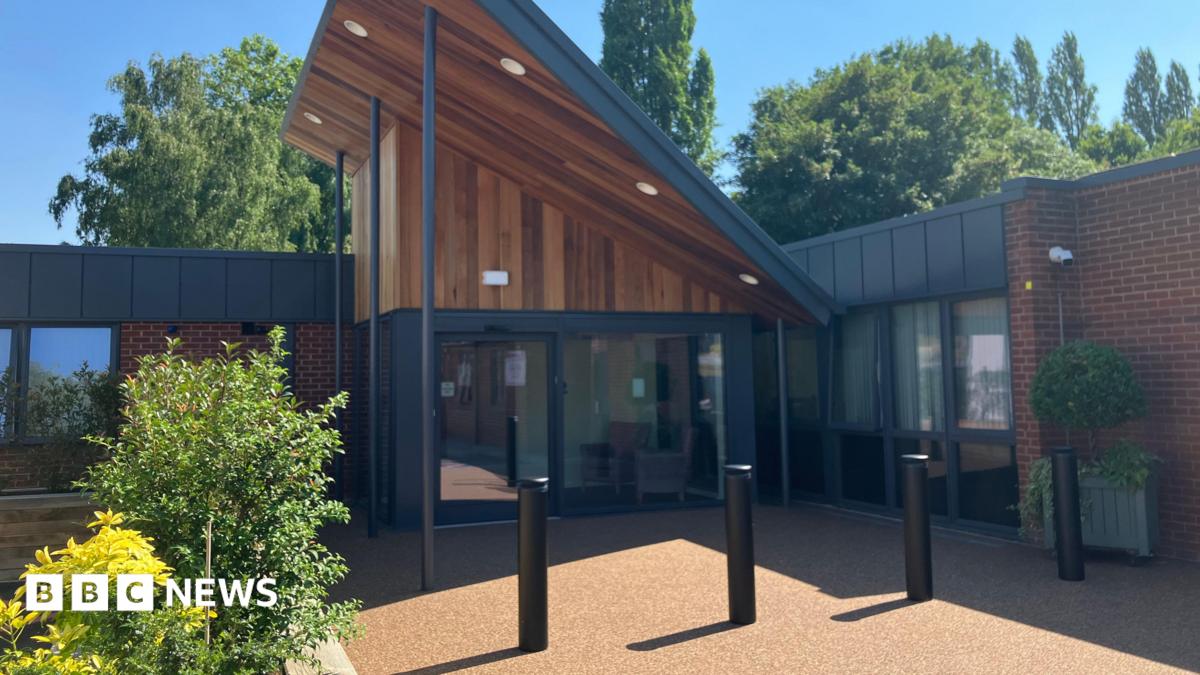 Nottingham care unit unveils new entrance after £1.5m fundraising