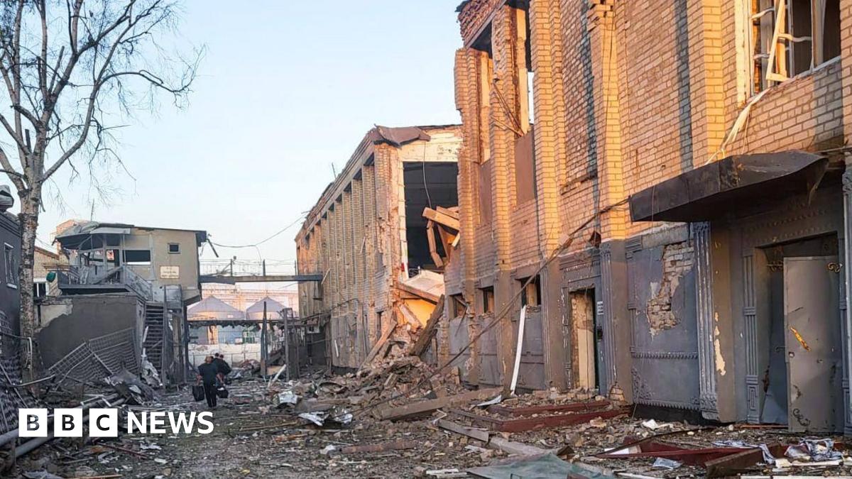 Russia strikes prison in Ukraine, killing 17 and wounding dozens