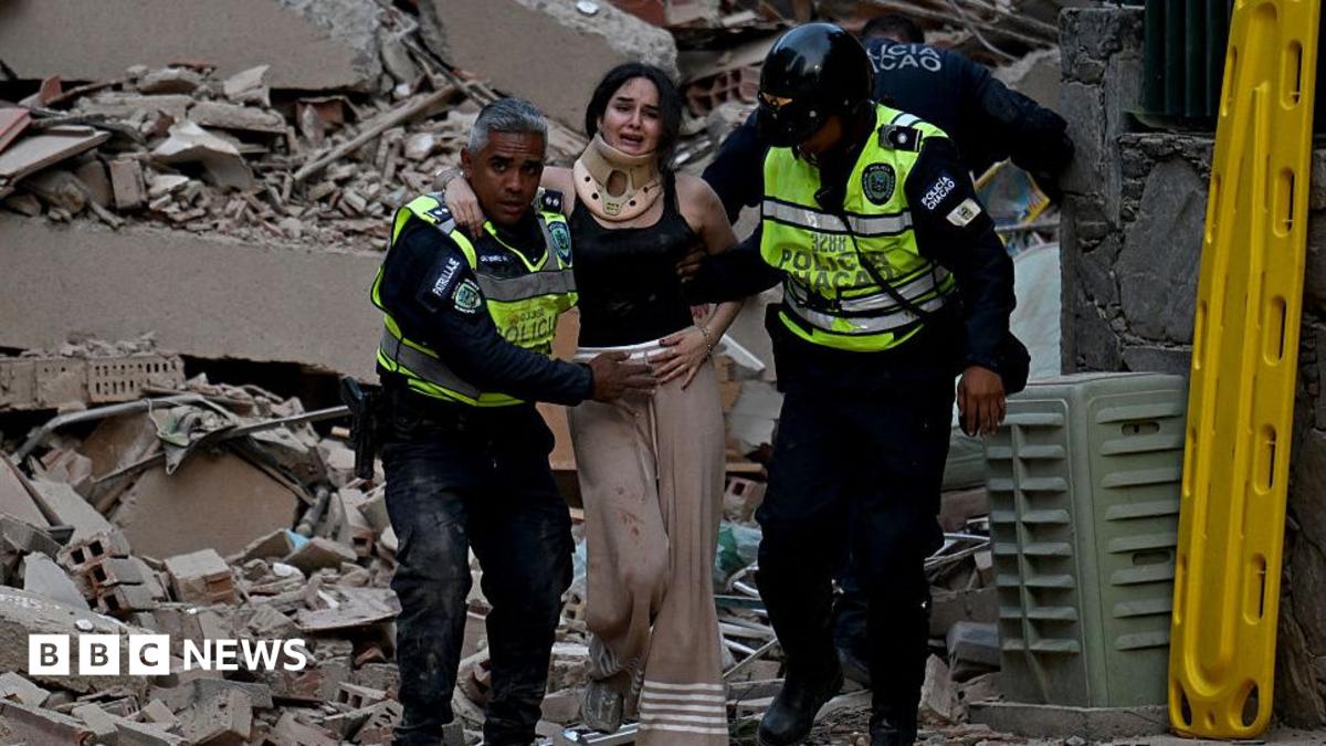 Strong earthquake hits Venezuela as buildings collapse in Caracas - follow live