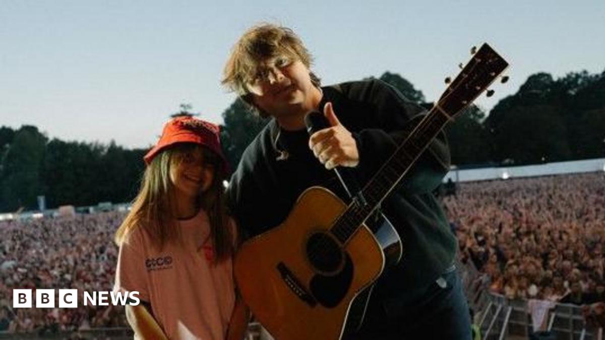 Lewis Capaldi makes 11-year-old fan's dream come true