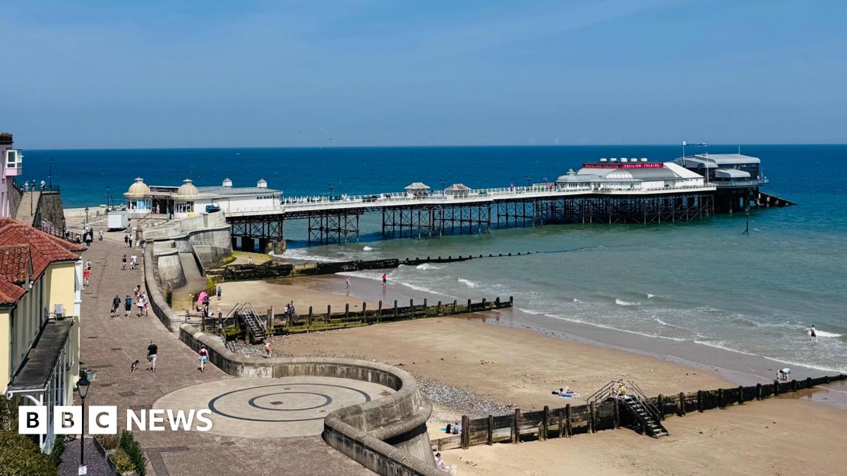 Health boss warns heatwave will impact NHS