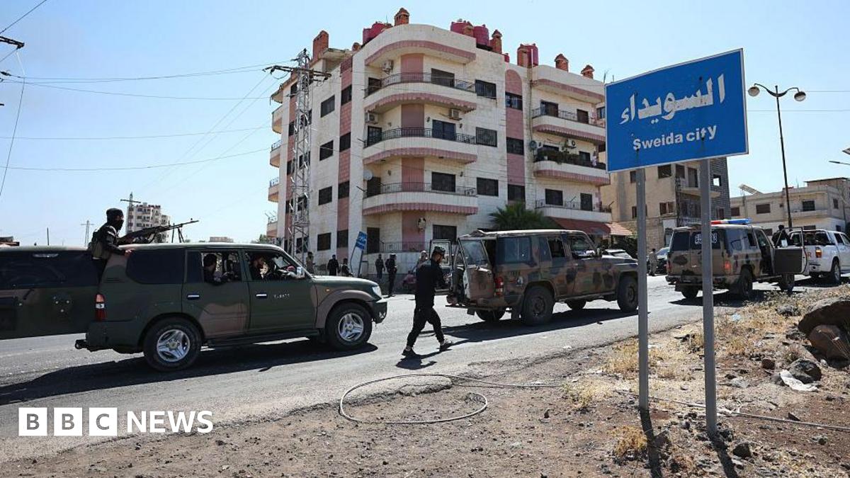 Syria presidency to send new force to halt clashes in south