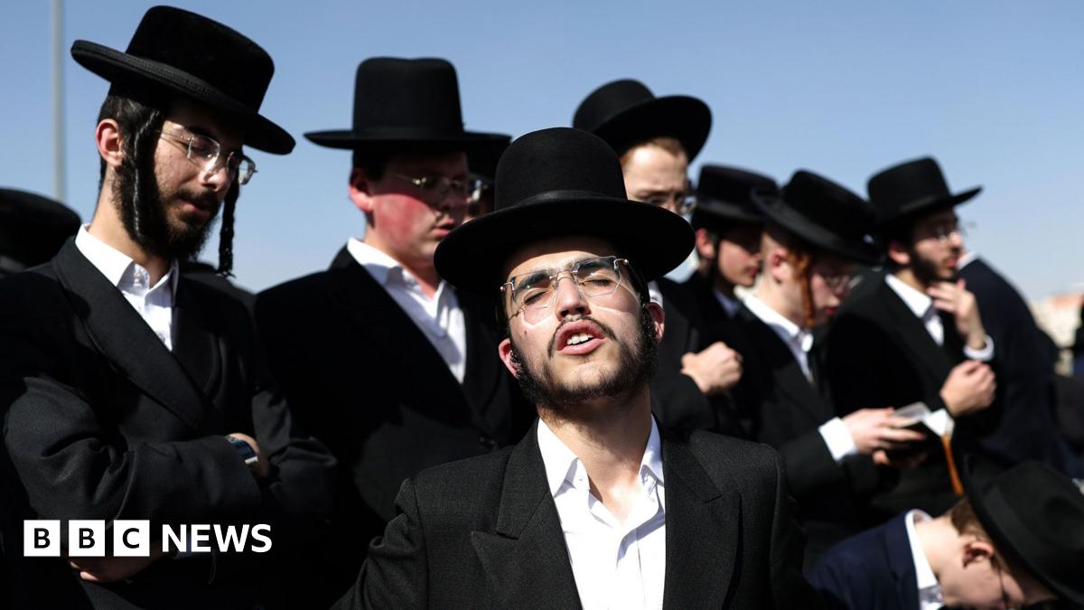 Ultra-Orthodox Jews attend a protest rally against the army recruitment bill in Jerusalem, 30 October 2025. 