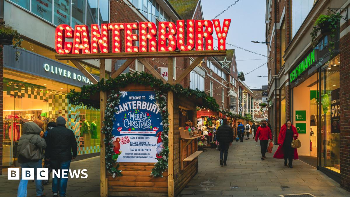 Which towns in the South East have free or cheap Christmas parking? Which towns in the South East have free or cheap Christmas parking?