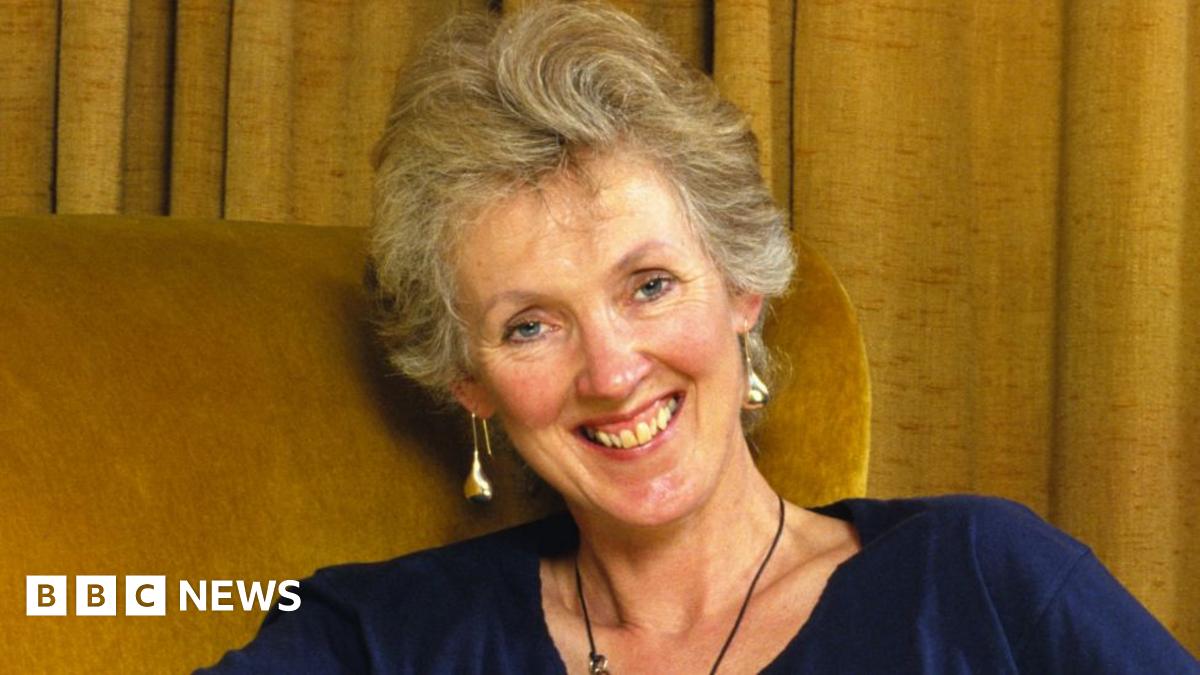 
                            Author Joanna Trollope dies aged 82