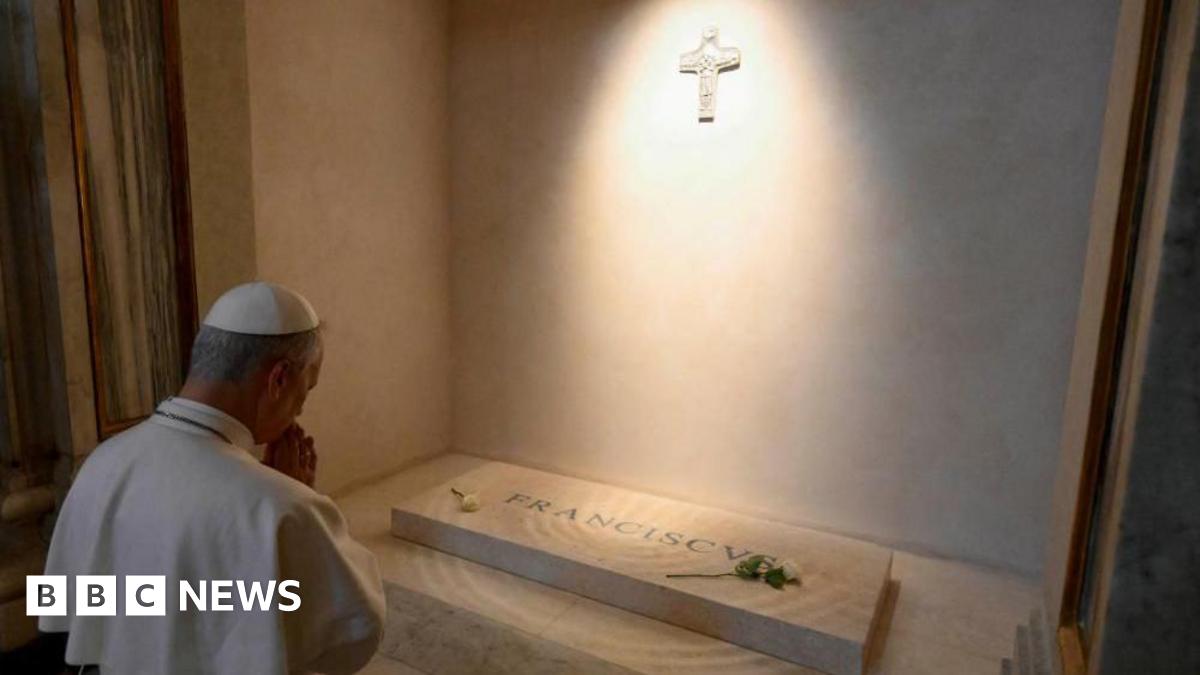 Pope Leo prays at tomb of Francis ahead of first Sunday address