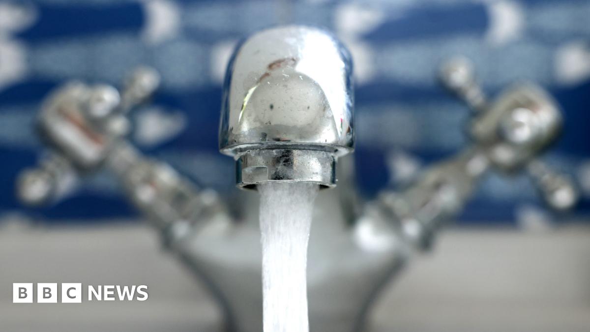 MP Sarah Bool calls Anglian Water response to outage 'unacceptable'