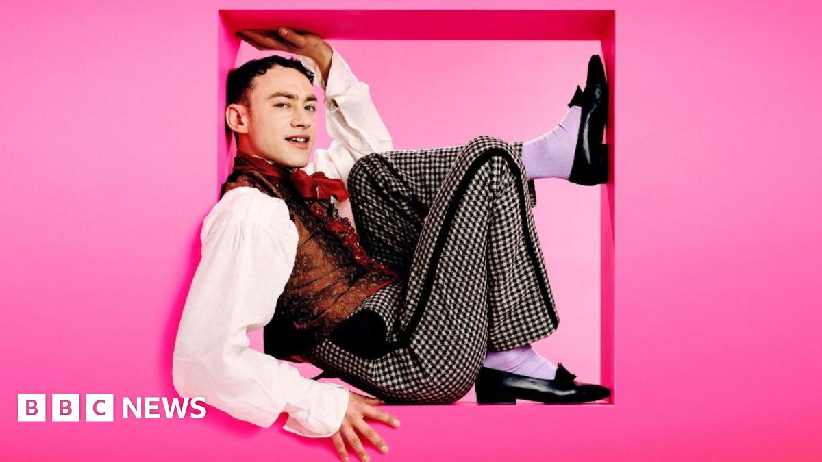Olly Alexander lands West End role in The Importance of Being Earnest