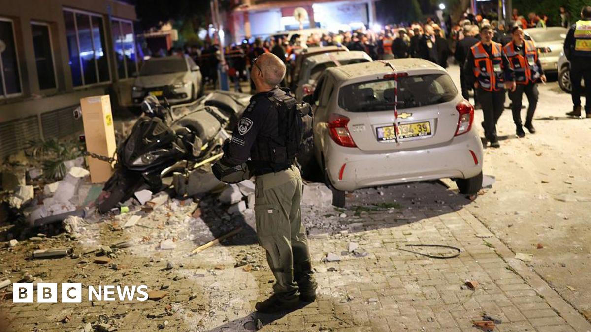 'Very difficult to stop': BBC visits scene of Iran cluster bomb strike on Israel