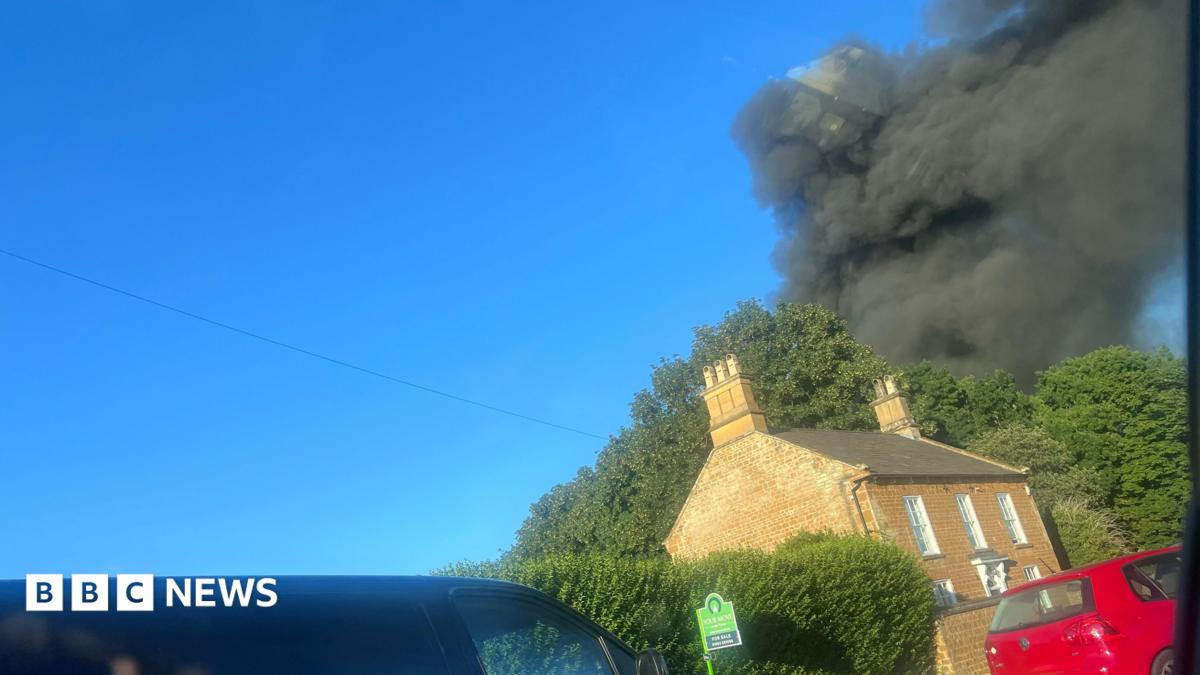 bbc.co.uk - Firefighters tackle blaze on Lodge Farm Industrial Estate
