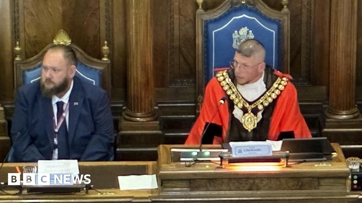 New civic mayor and council leader installed at Barnsley Council   www.bbc.co.uk