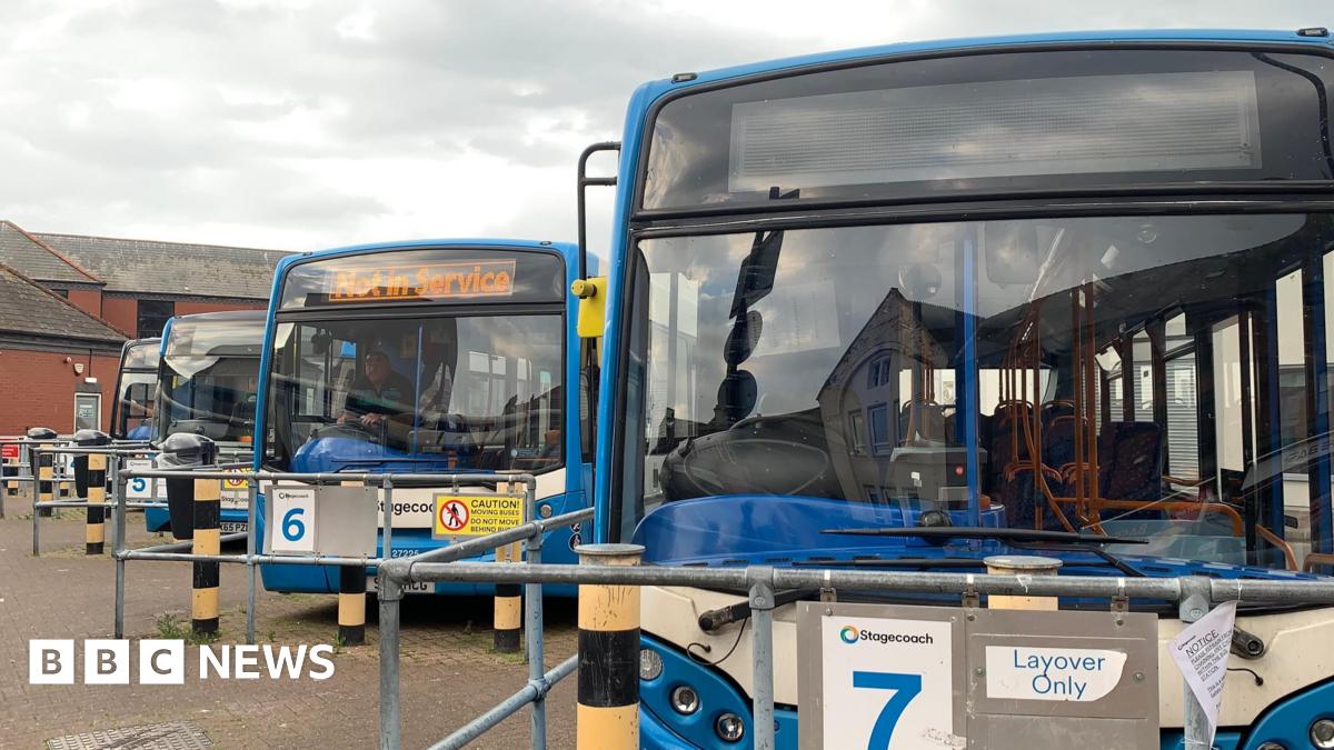 Carlisle bus delays spark row between council and Stagecoach