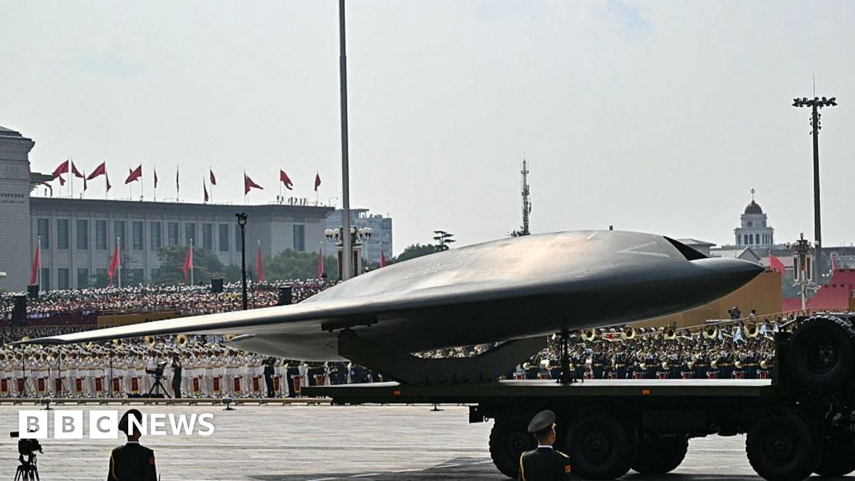 China parade: Xi hails 'unstoppable China' and unveils new weapons in show of strength thumbnail