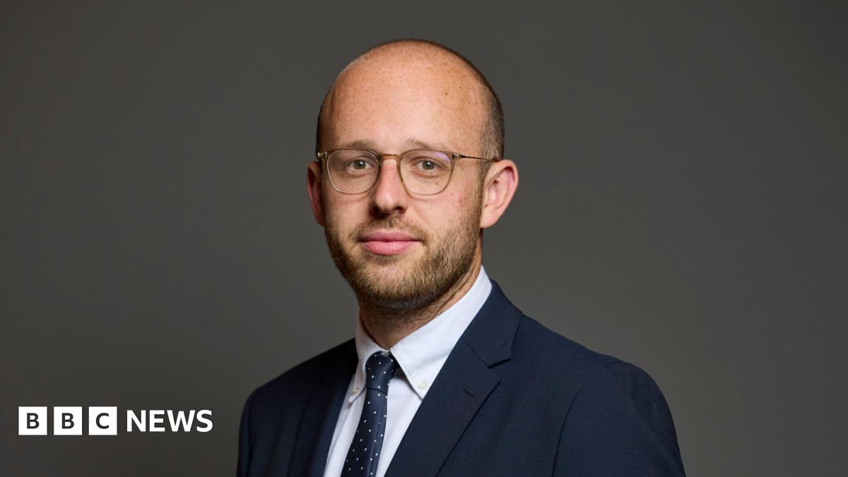 Channel Islands push back on Russian money claims