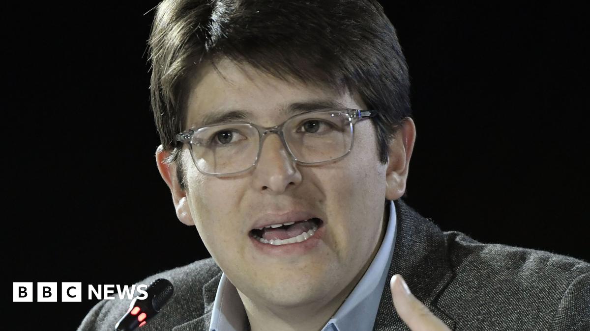 Miguel Uribe Turbay: Colombia presidential candidate shot in head