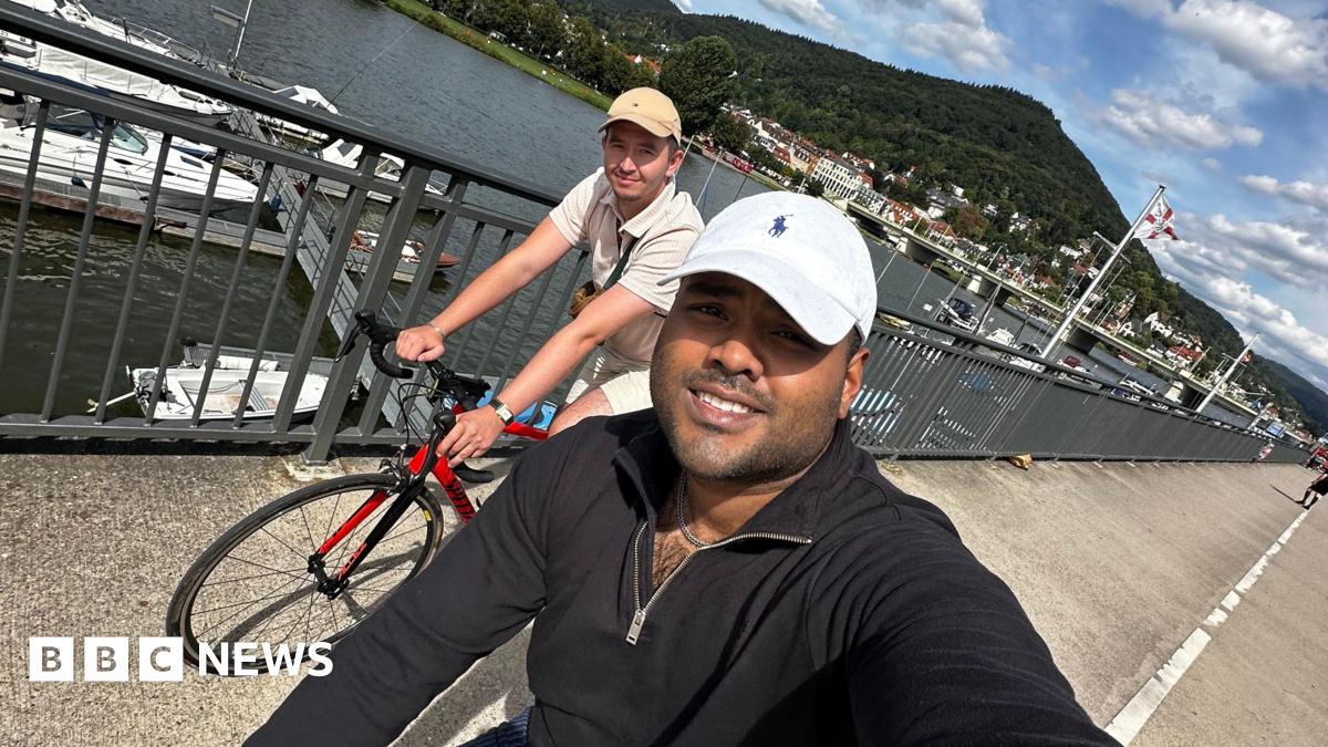 London to Paris in 24 Hours: Friends Cycle for Vital Health Charities