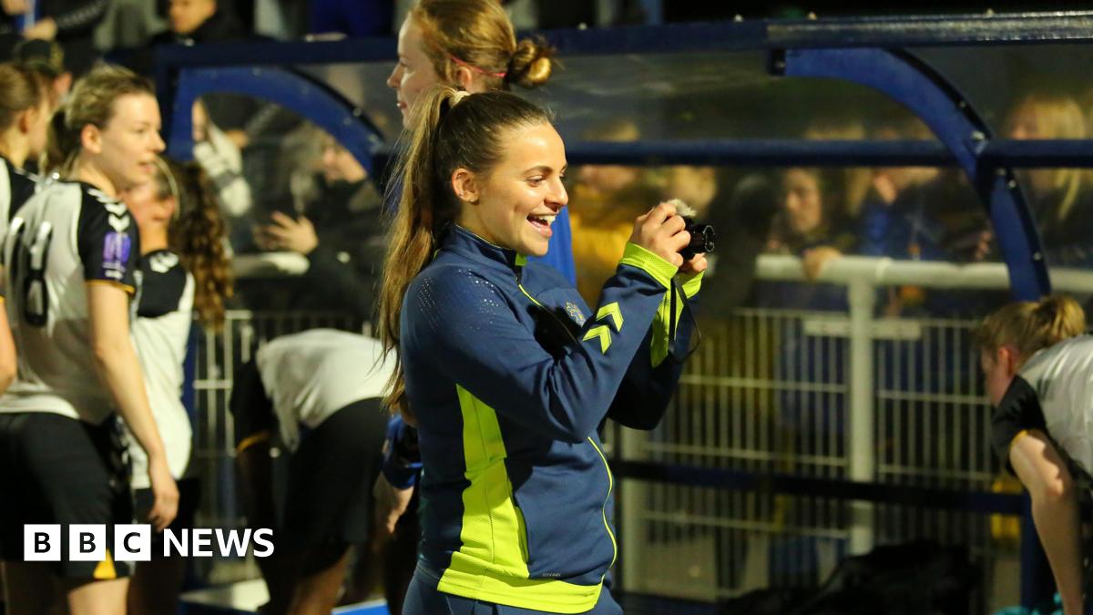 bbc.co.uk - Jamie Morris - Football broadcaster welcomes Oxford research into cardiomyopathy