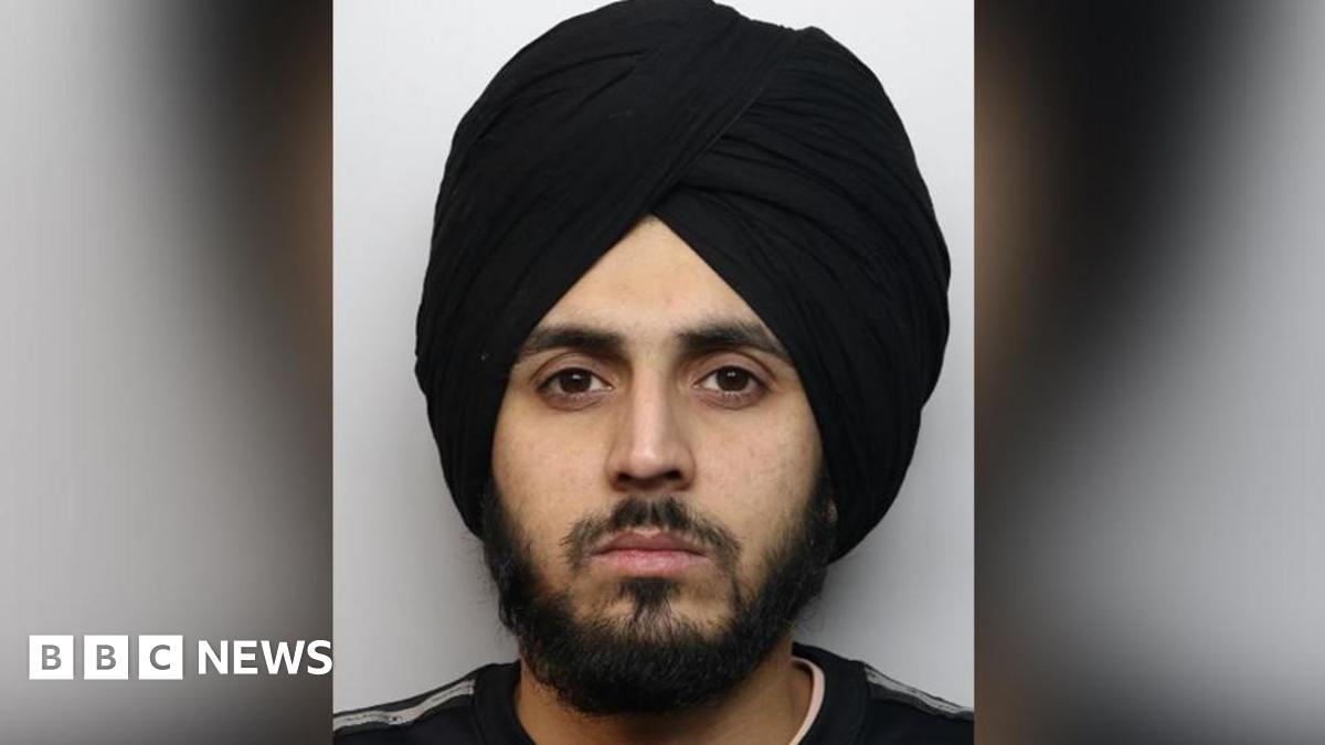 Northampton and Corby driving theory test fraudster jailed - BBC News