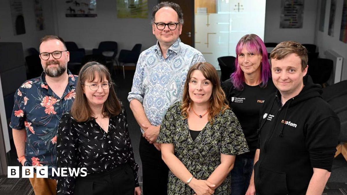North East Stem outreach scheme wins Institute of Physics award