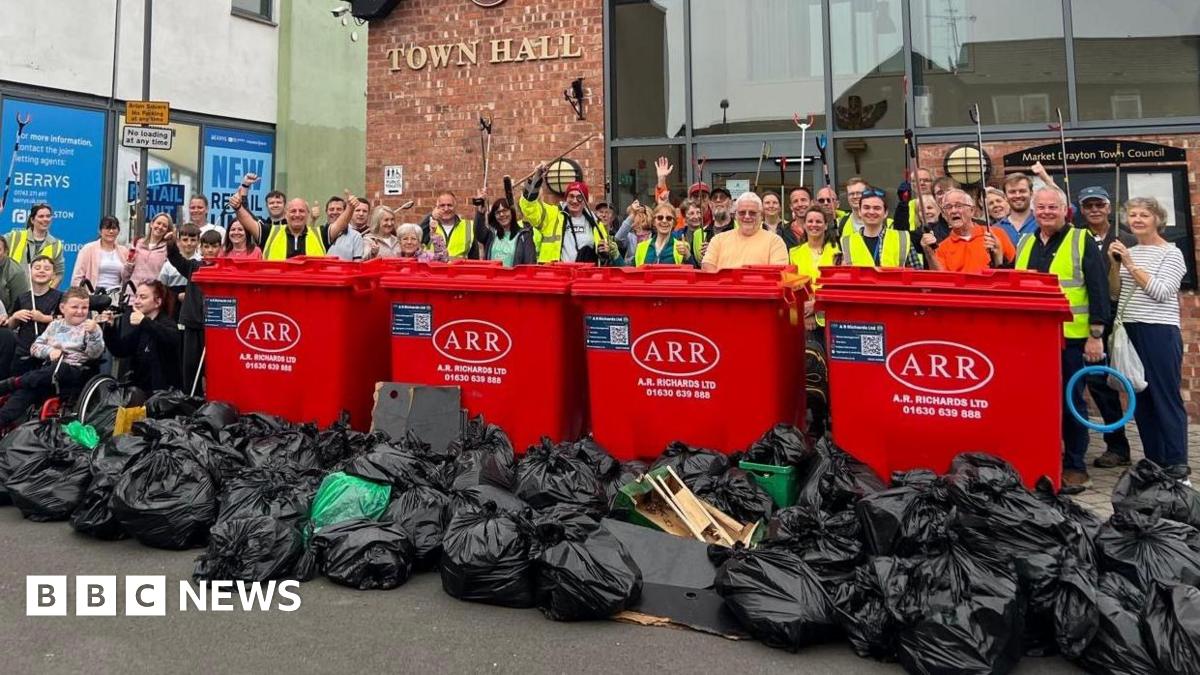bbc.co.uk - Chloe Hughes - Market Drayton emergency litter pick turnout 'phenomenal
