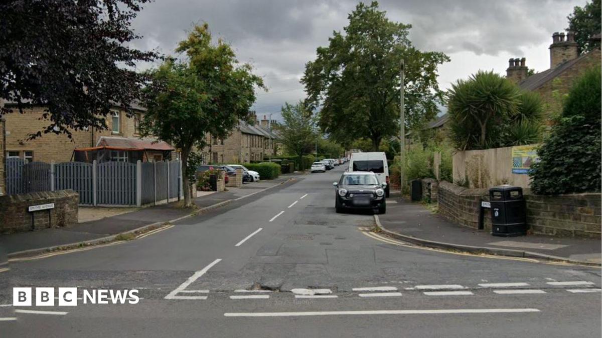 Man seriously injured in Huddersfield shooting