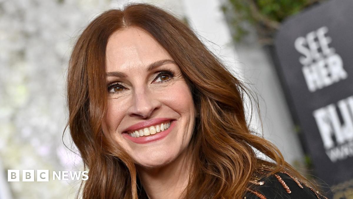 Julia Roberts says she has made the choice not to do nude scenes - BBC News
