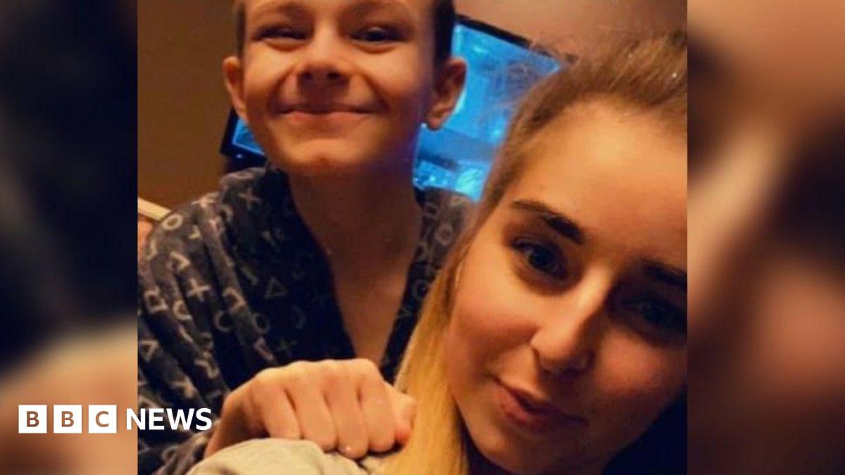 Chloe Rist with her brother Mason taking a selfie type of picture. They are both smiling at the camera. Chloe has blonde hair and Mason brown. 