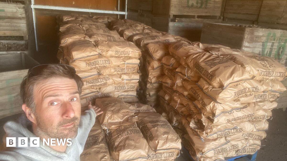 bbc.co.uk - Shariqua Ahmed - Cambridgeshire farmer left with 540 bags of potatoes