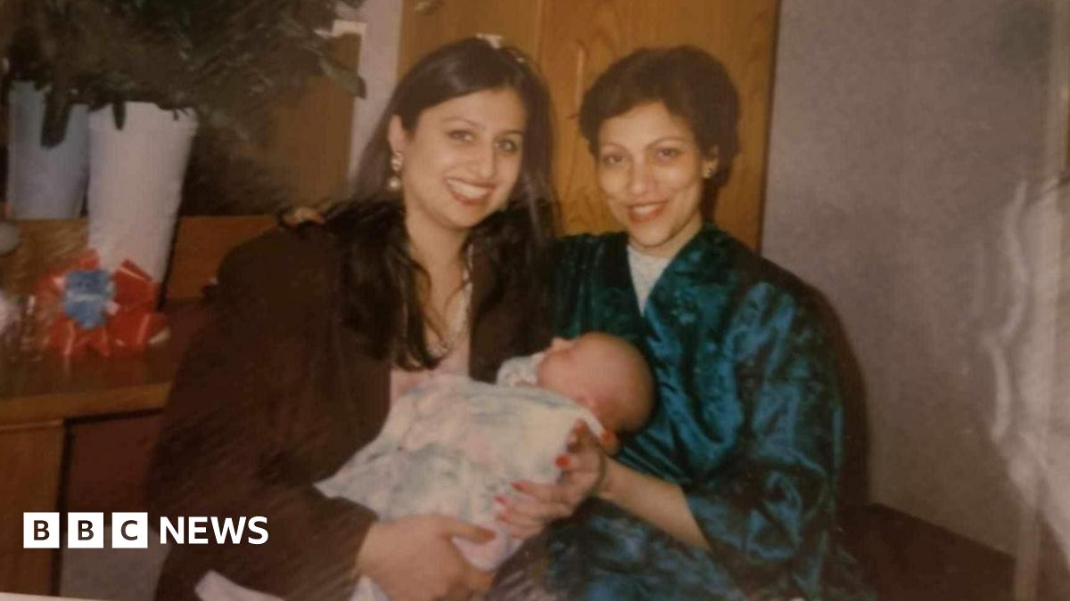 I donated my eggs to a woman I met on the London Underground