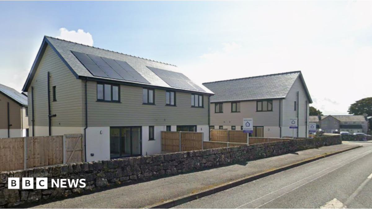 The new-build estate where only two homes have been sold years later