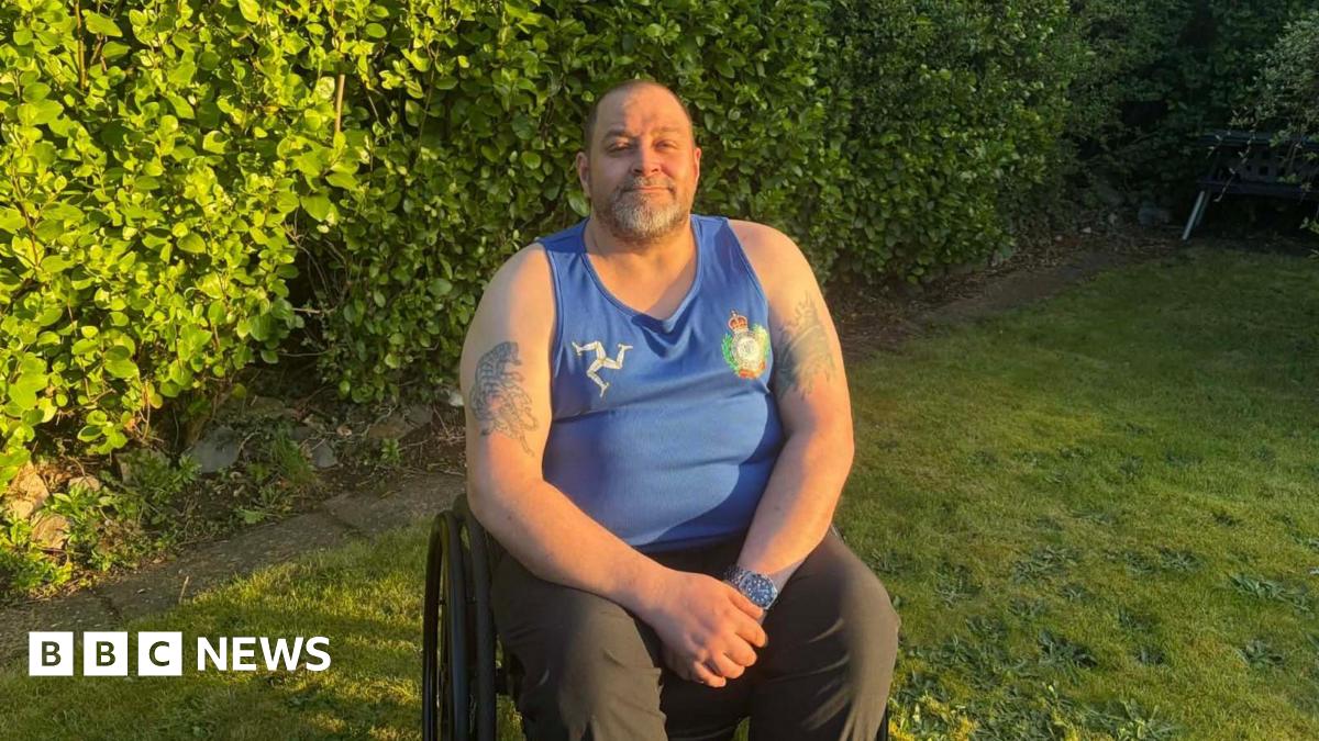 'I want to set Manx wheelchair record at London marathon'