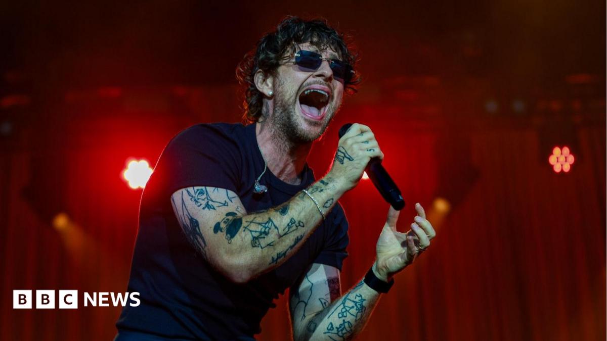 Tom Grennan proud to sing in 'beautiful Bedford' homecoming