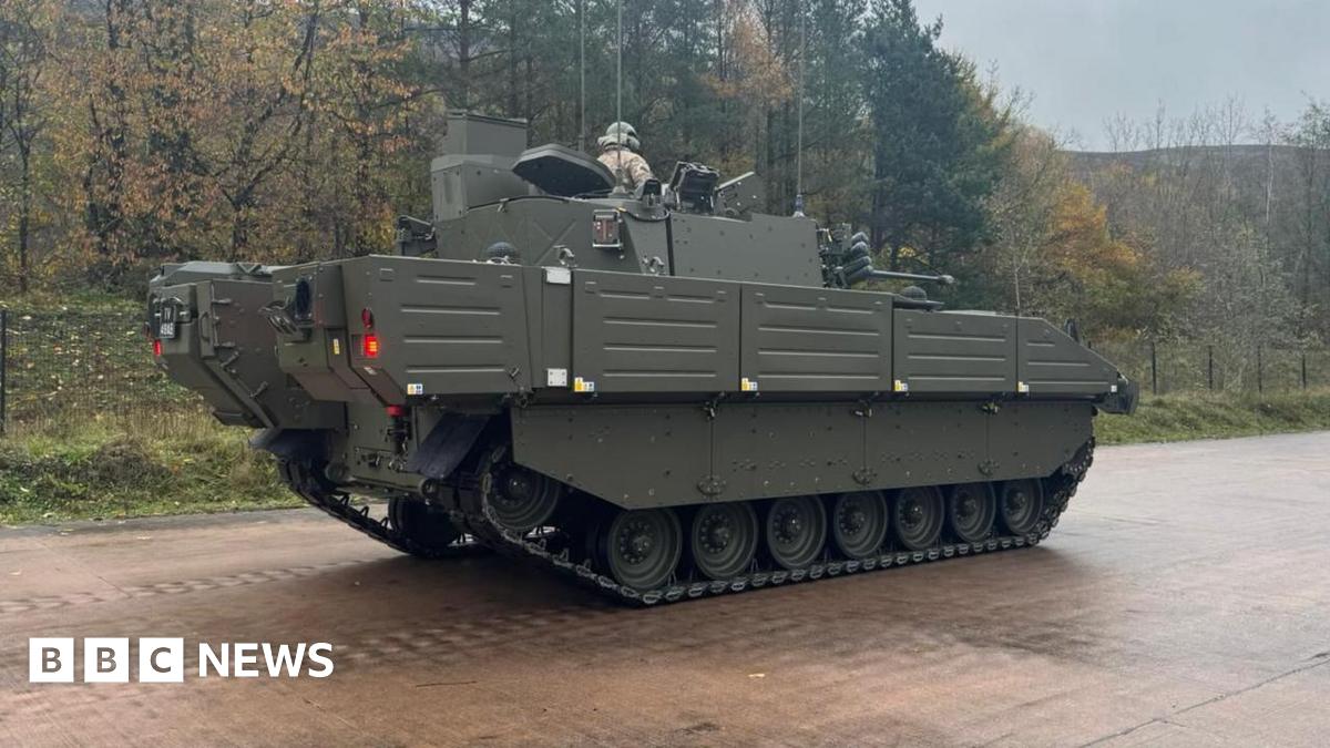 Defence Minister Luke Pollard angry over Ajax vehicles troubles