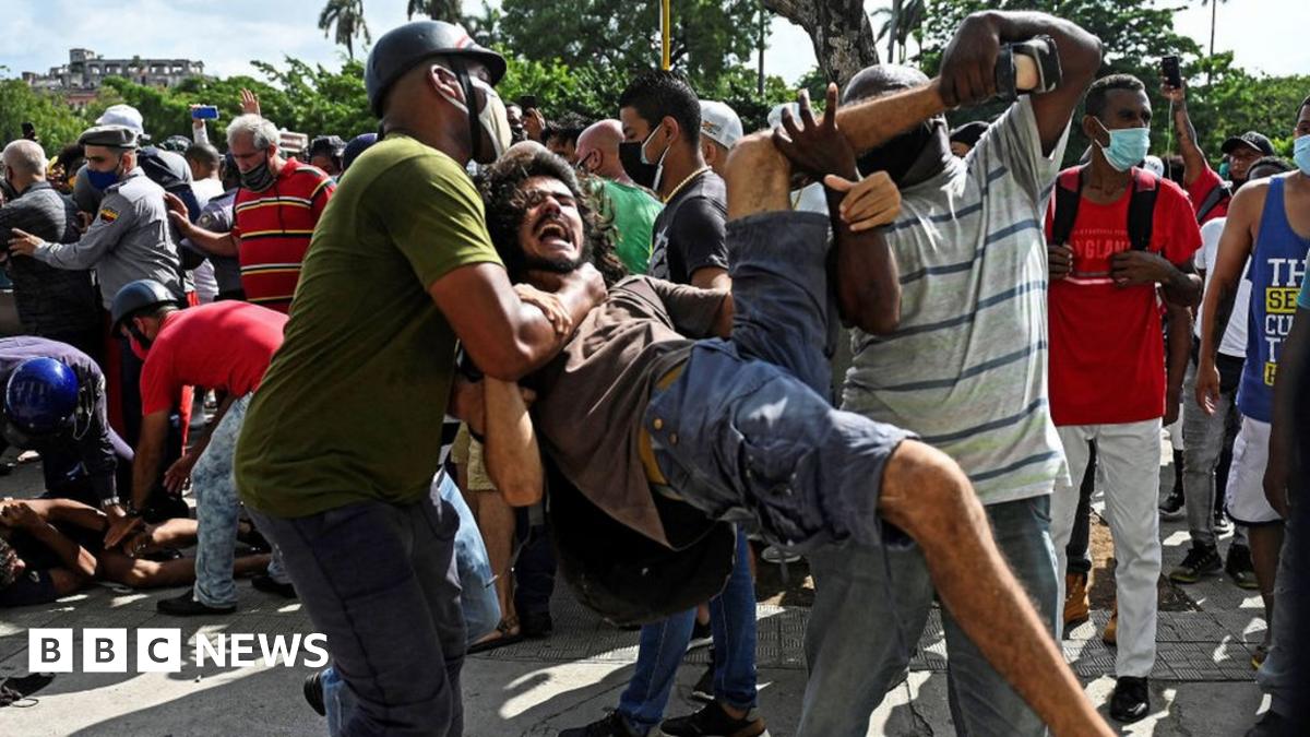 Cuba protests: Thousands rally against government as economy struggles - BBC News
