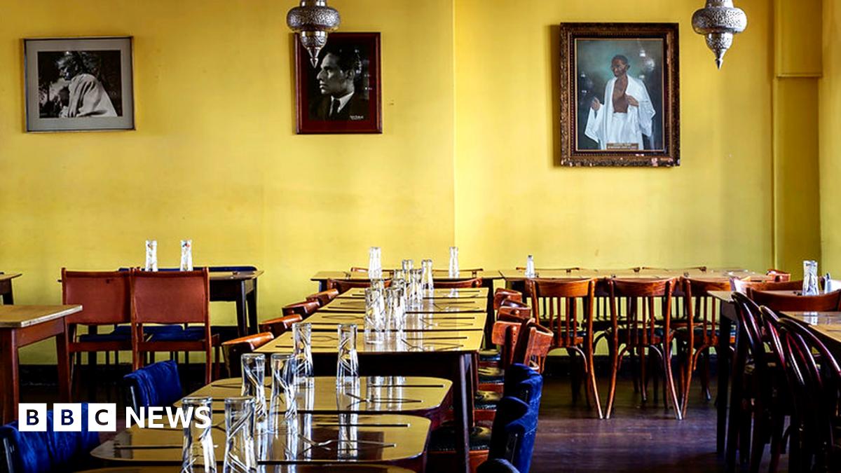 【R20878】India Club & Lounge India Club in London: Iconic restaurant to shut after 70 years