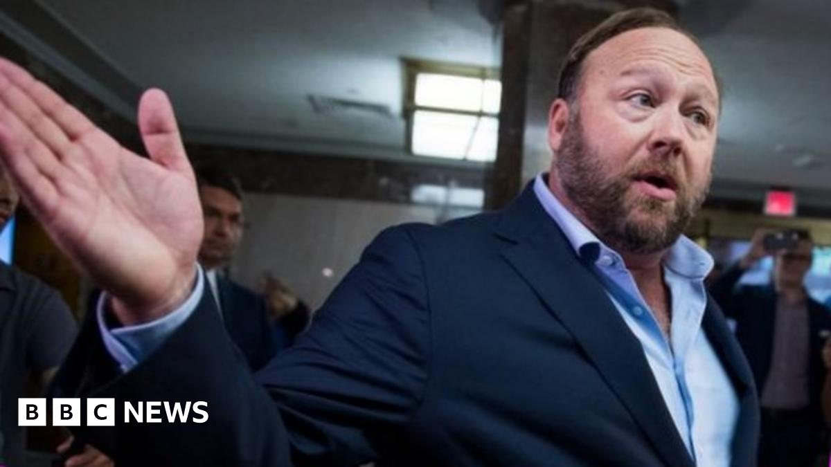 Alex Jones: Will a $965m damages demand crush his Infowars empire? - BBC  News